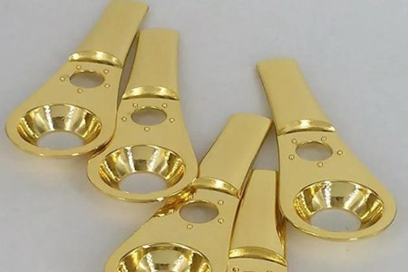 電鍍金加工數(shù)碼配件時(shí)需注意哪些方面？